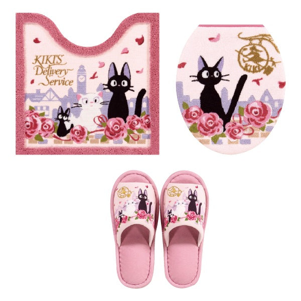 【トイレ3点セット ジブリ 魔女宅 キャラ 雑貨 グッズ】トイレマット+普通便座用フタカバー+スリッパ ピンク 魔女の宅急便 ジジとデート