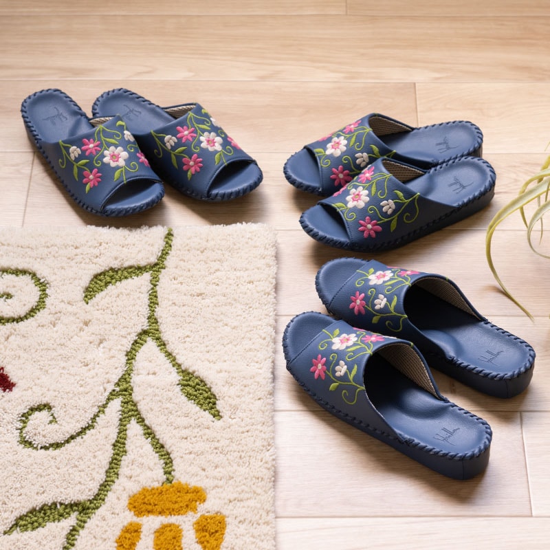 シビラ フロラシオン スリッパ Sサイズ（約21.5〜22.5cm）Mサイズ（約22.5〜23.5cm）/Lサイズ（約23.5〜24.5cm） ベージュ/ネイビーブルー