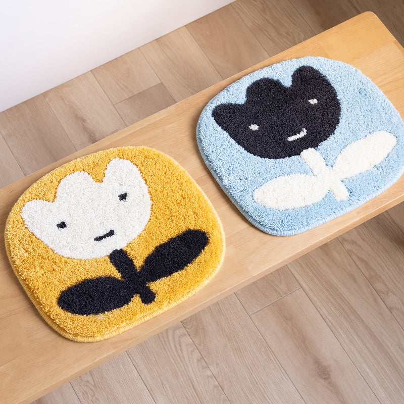 アツコマタノ チェアマット チューリップ 約32×35cm ブルー/イエロー